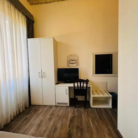 Laterani Dfm